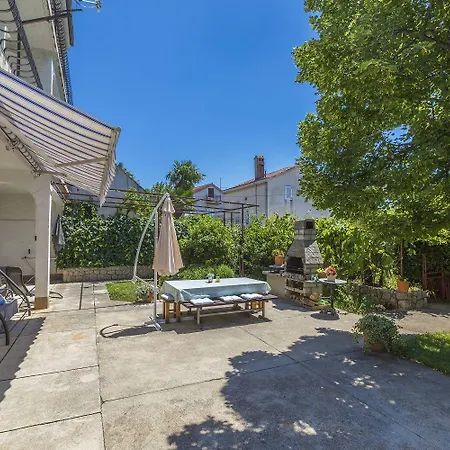 Charmantes Nur 300 Meter Zum Mit Meerblick, Grillbereich - Hundefreundlich Apartament *