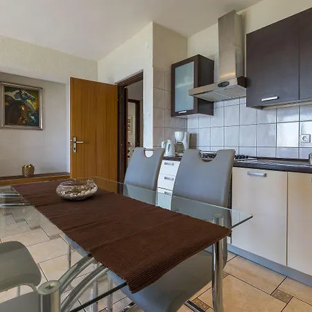Charmantes Nur 300 Meter Zum Mit Meerblick, Grillbereich - Hundefreundlich Apartament *
