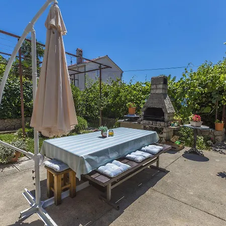 Charmantes Nur 300 Meter Zum Mit Meerblick, Grillbereich - Hundefreundlich Apartament